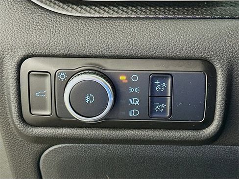 Used 2023 Ford Explorer ST-Line image 22