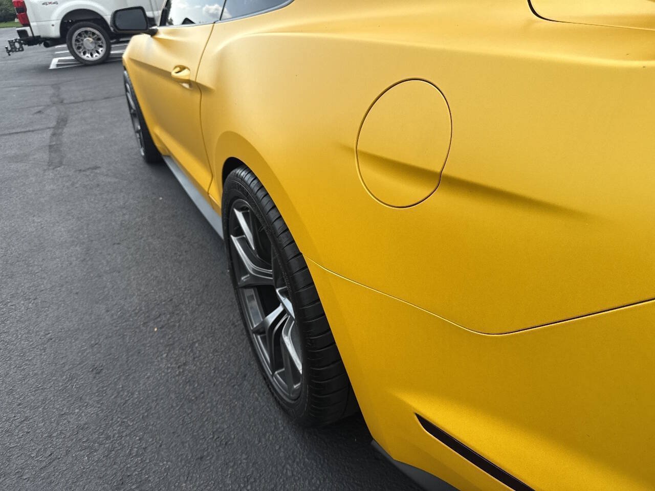 Used 2019 Ford Mustang GT Premium w/ Performance Package - Level 2 RWD image 34
