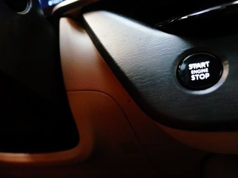 Certified 2025 Nissan Murano SL AWD/4WD image 25