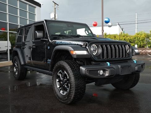 Certified 2024 Jeep Wrangler Unlimited Rubicon 4xe AWD/4WD image 3