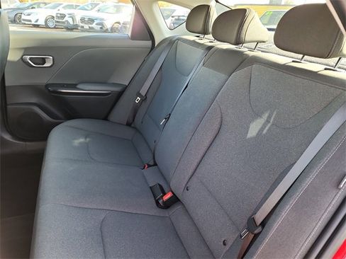 New 2025 Kia K4 LXS image 14