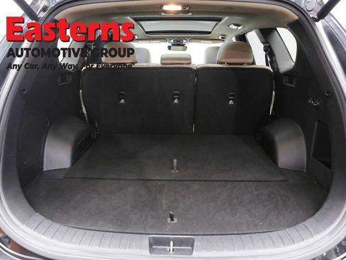 Used 2023 Hyundai Santa Fe SEL Premium image 9