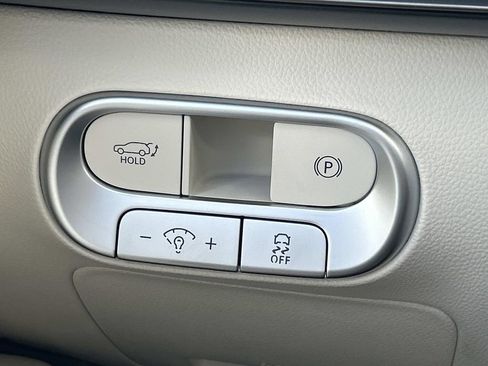 New 2026 Genesis GV60 AWD image 28