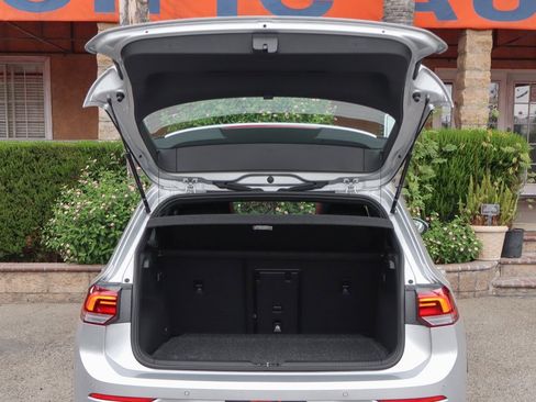 Used 2024 Volkswagen GTI Autobahn image 8