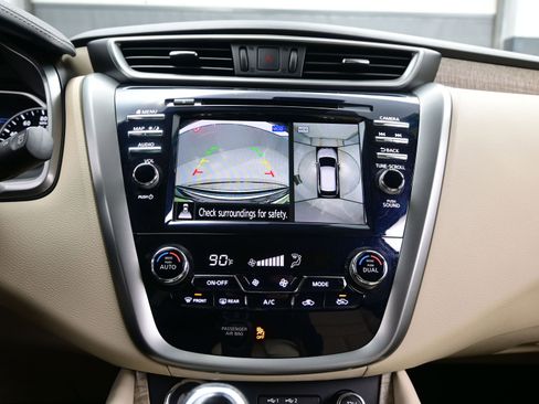 Used 2024 Nissan Murano SL image 19