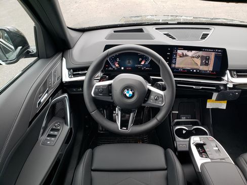 New 2026 BMW X1 xDrive28i w/ Technology Package image 16