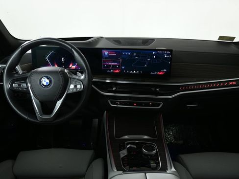 Certified 2024 BMW X5 xDrive50e w/ Premium Package image 17