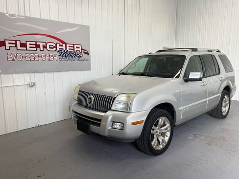 Used 2010 Mercury Mountaineer Premier image 2
