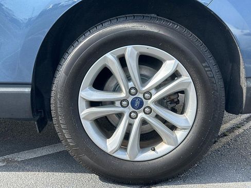 Used 2019 Ford Edge SEL w/ Equipment Group 201A image 8