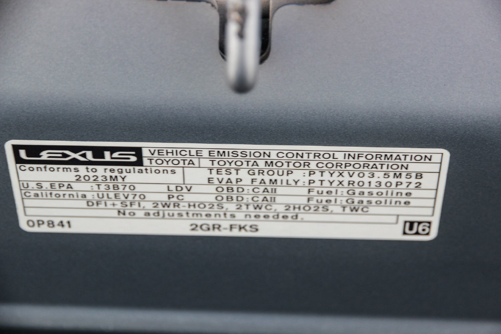 Certified 2023 Lexus ES 350 w/ Accessory Package (Z2) FWD image 28