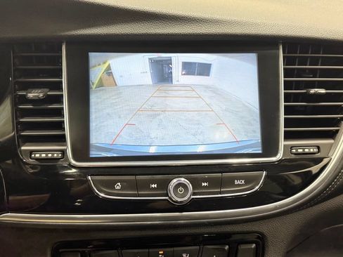Used 2019 Buick Encore Essence AWD/4WD image 23