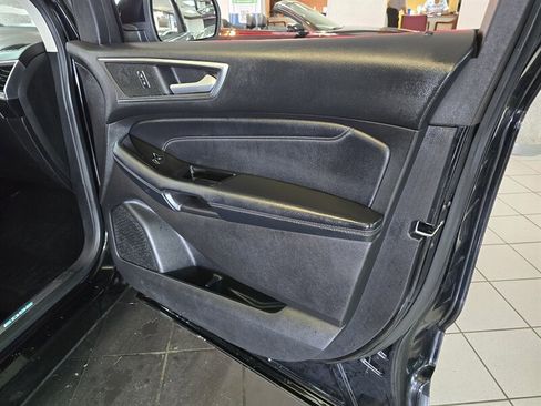 Used 2016 Ford Edge Titanium w/ Canadian Touring Package image 14