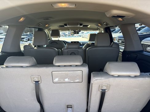 Used 2019 Honda Odyssey EX-L image 7