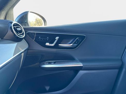 New 2026 Mercedes-Benz GLC 300 image 19