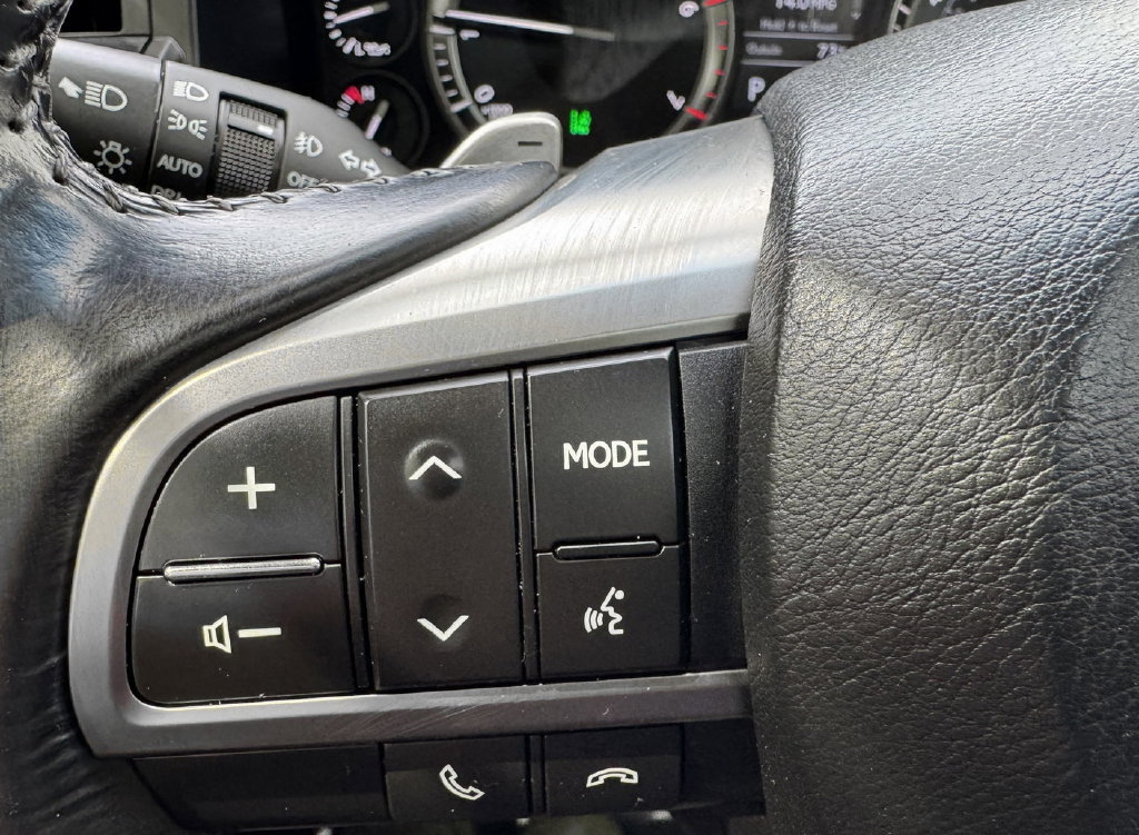 Used 2018 Lexus LX 570 4WD image 20