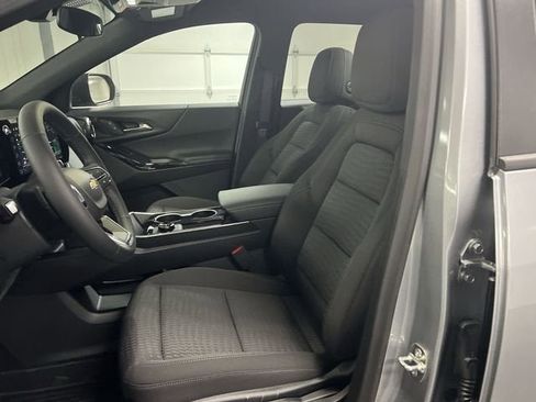 New 2026 Chevrolet Equinox LT w/ LPO, Floor Liner Package AWD/4WD image 19