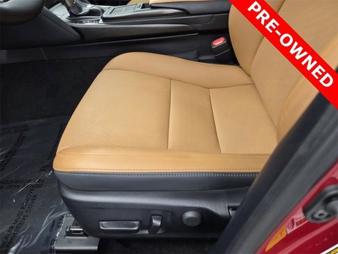 Used 2023 Lexus IS 300 w/ Premium Package image 30