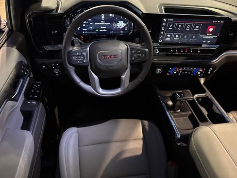 Used 2023 GMC Sierra 1500 SLT w/ SLT Premium Package image 15