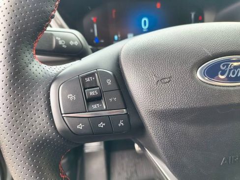 Used 2024 Ford Escape ST-Line w/ Tech Pack #1 image 18