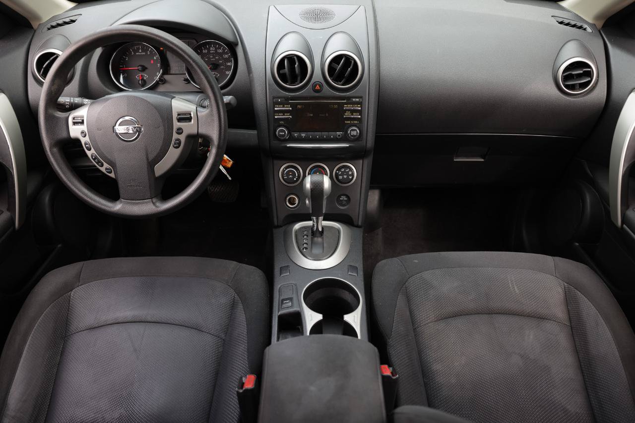 Used 2013 Nissan Rogue S w/ Special Edition Pkg AWD/4WD image 2