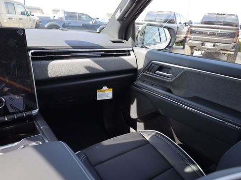 New 2026 GMC Sierra EV Elevation w/ Premium Package AWD/4WD image 20