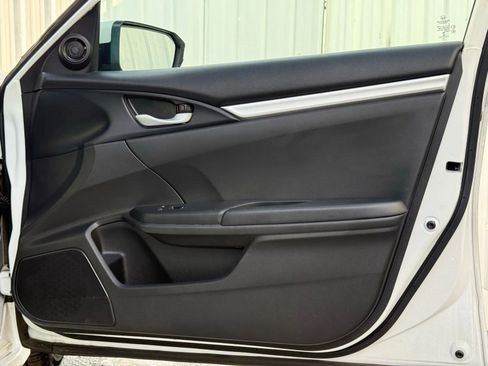 Used 2019 Honda Civic Sport image 19