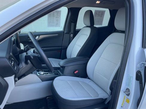 Used 2024 Ford Escape Active w/ Tech Pack #2 image 45