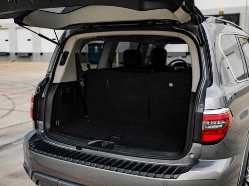 Used 2021 Nissan Armada SL w/ Captain's Chairs Package image 95