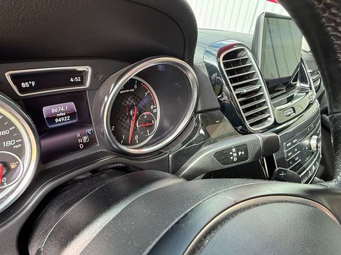 Used 2018 Mercedes-Benz GLE 43 AMG 4MATIC image 23