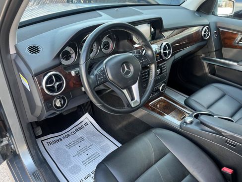 Used 2013 Mercedes-Benz GLK 350 4MATIC image 9