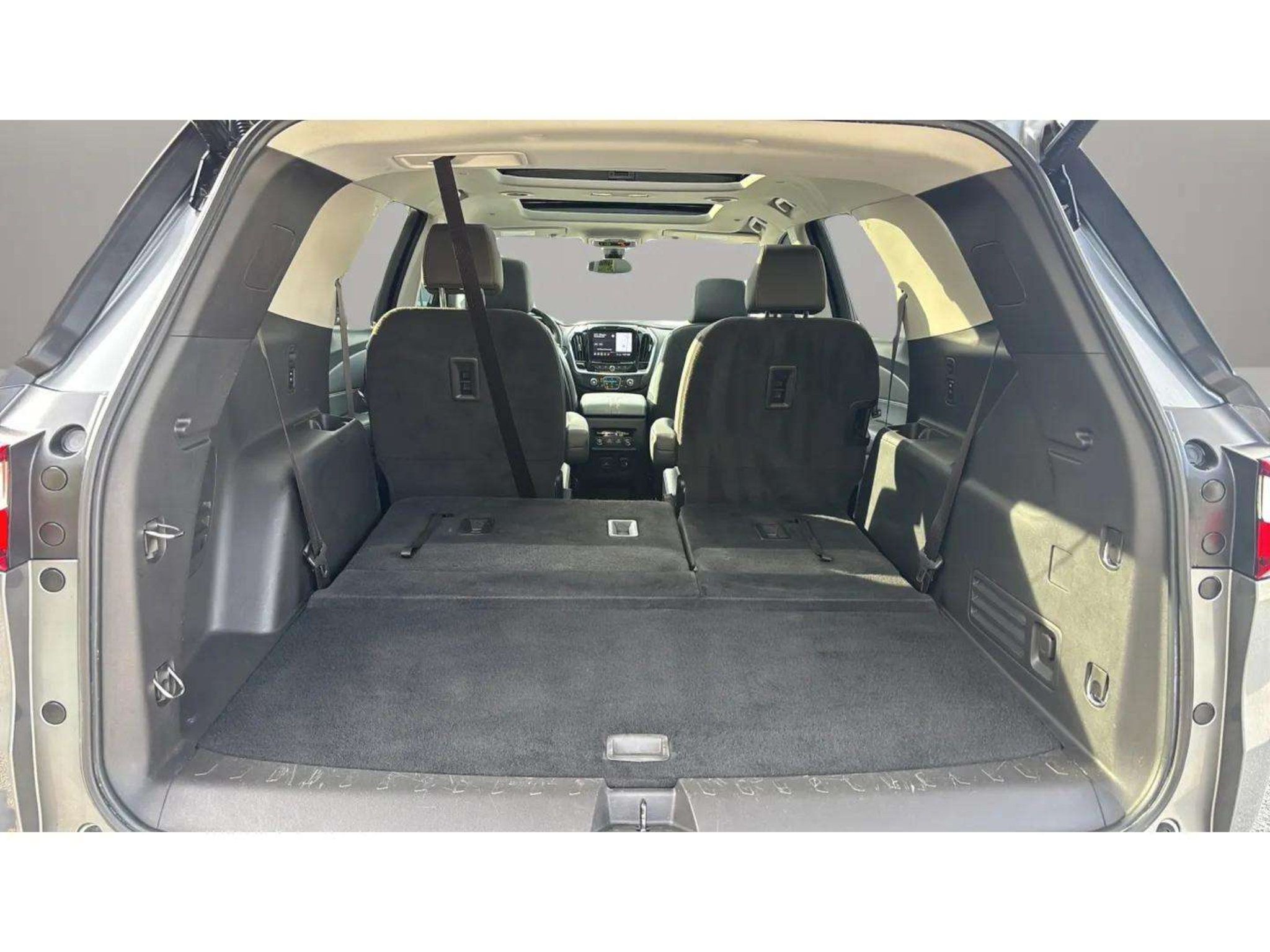 Used 2021 Chevrolet Traverse RS AWD/4WD image 10
