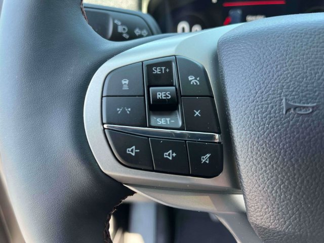 New 2026 Ford Explorer Active w/ Active Comfort Package RWD image 27