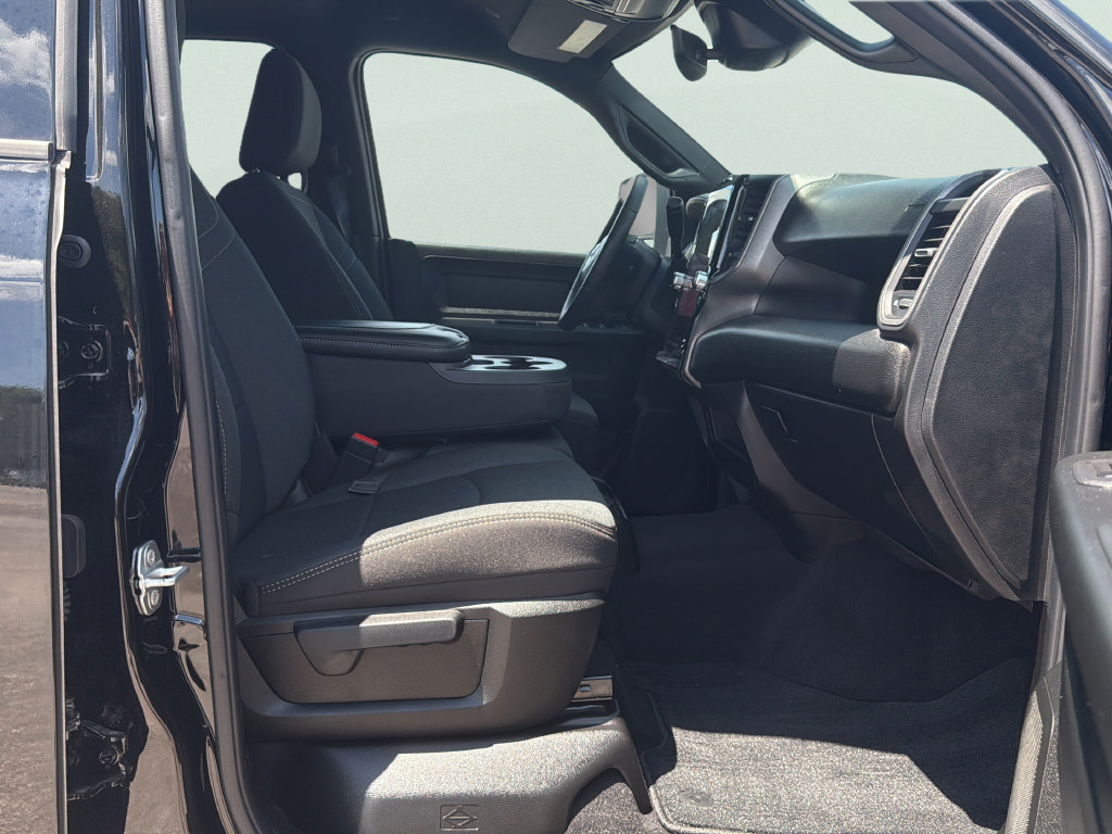 New 2026 RAM 3500 Tradesman AWD/4WD image 11