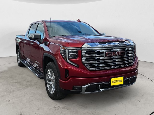Used 2024 GMC Sierra 1500 Denali w/ Technology Package AWD/4WD image 3