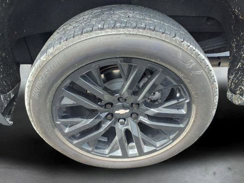 Used 2025 Chevrolet Silverado 1500 LTZ w/ LTZ Premium Package AWD/4WD image 8