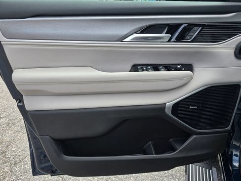 New 2026 Jeep Grand Wagoneer Limited AWD/4WD image 35