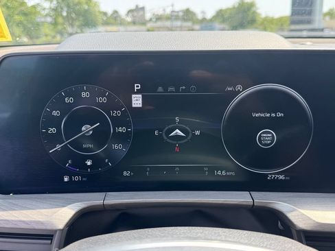 Used 2025 Kia Telluride SX X-Line AWD/4WD image 23