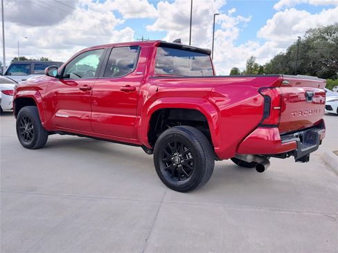 Used 2024 Toyota Tacoma TRD Sport image 4