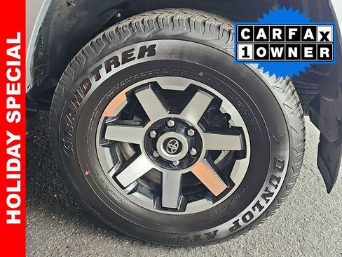 Used 2024 Toyota 4Runner TRD Off-Road image 36
