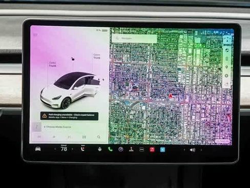 Used 2021 Tesla Model Y Long Range image 14