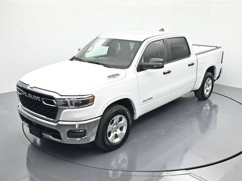 Used 2025 RAM 1500 Big Horn AWD/4WD image 29