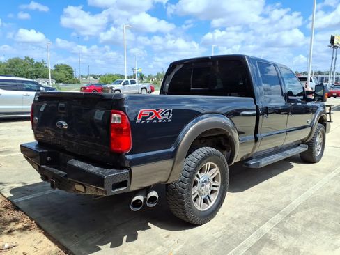Used 2015 Ford F250 King Ranch w/ FX4 Off-Road Package AWD/4WD image 7