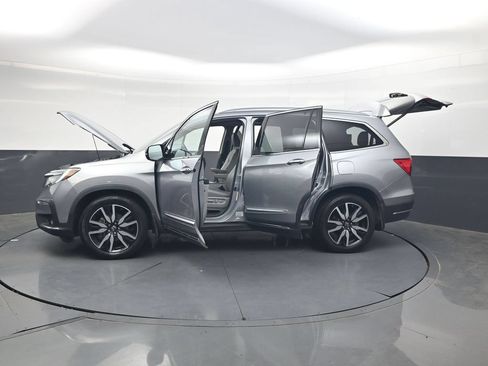 Certified 2019 Honda Pilot Touring image 37