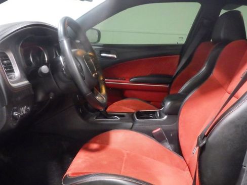 Used 2022 Dodge Charger Scat Pack w/ Plus Group image 8