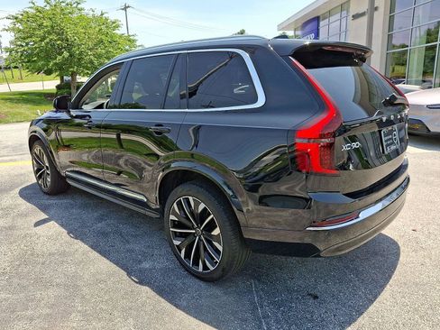Certified 2025 Volvo XC90 B6 Plus AWD/4WD image 4