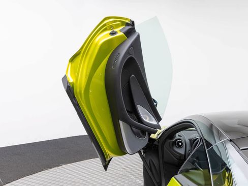 New 2027 McLaren GTS RWD image 21