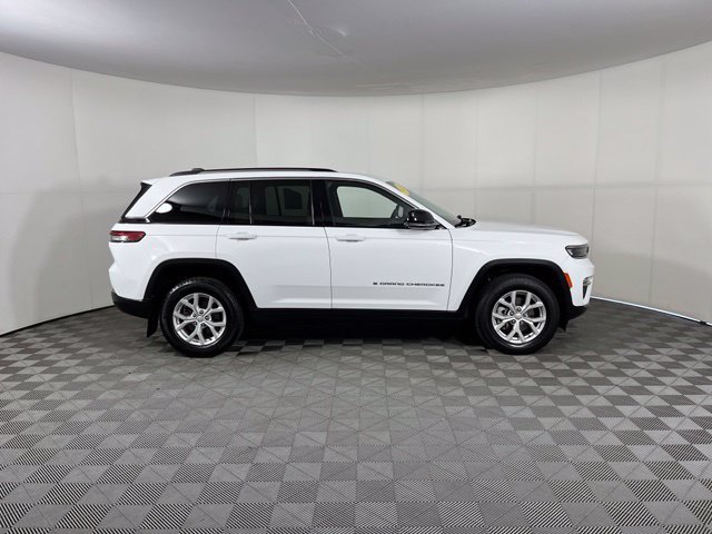 Used 2023 Jeep Grand Cherokee Limited AWD/4WD image 8