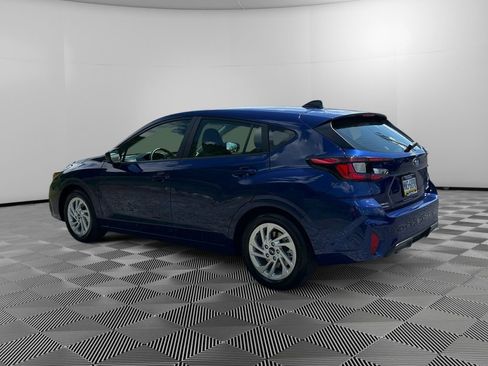 Certified 2025 Subaru Impreza 2.0i image 5