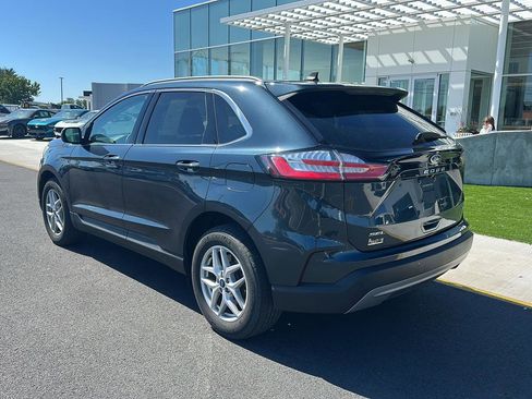 Used 2022 Ford Edge SEL w/ Convenience Package AWD/4WD image 7