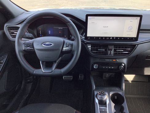 Certified 2024 Ford Escape ST-Line w/ Tech Pack #1 image 8